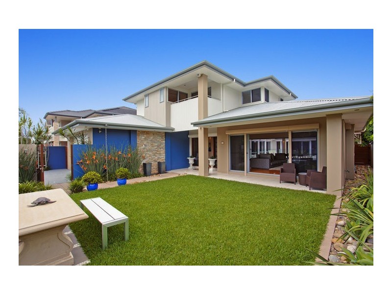 13 View Street, North Avoca NSW 2260