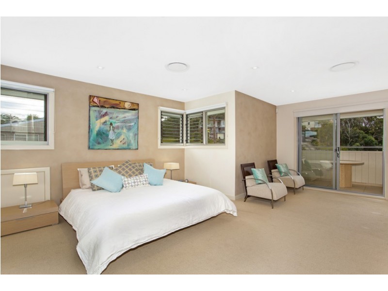 13 View Street, North Avoca NSW 2260