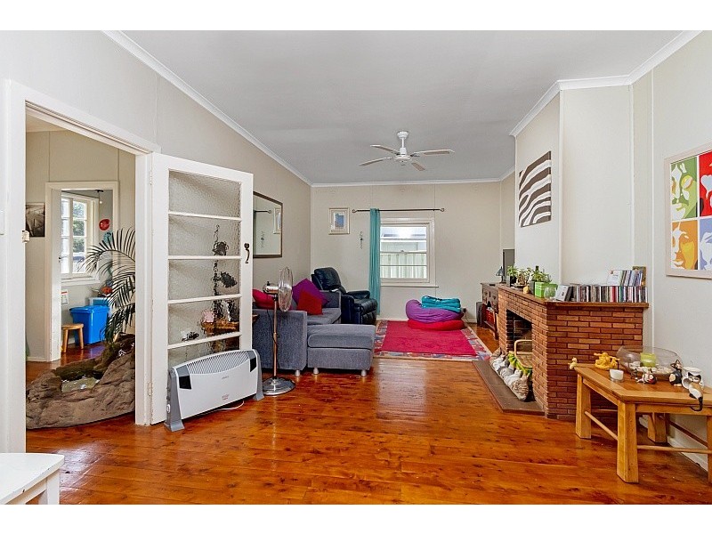 242 Terrigal Dr, Terrigal NSW 2260