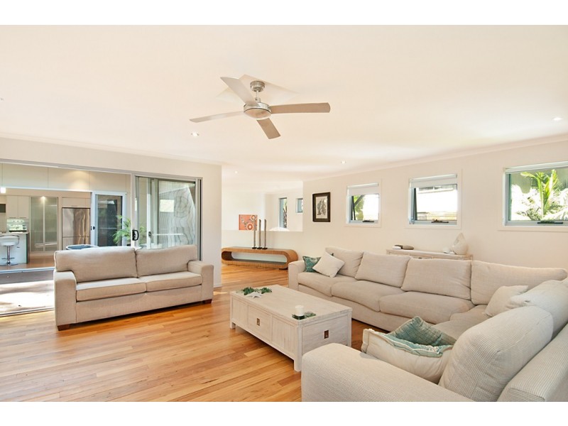 105A Lake Shore Drive, North Avoca NSW 2260