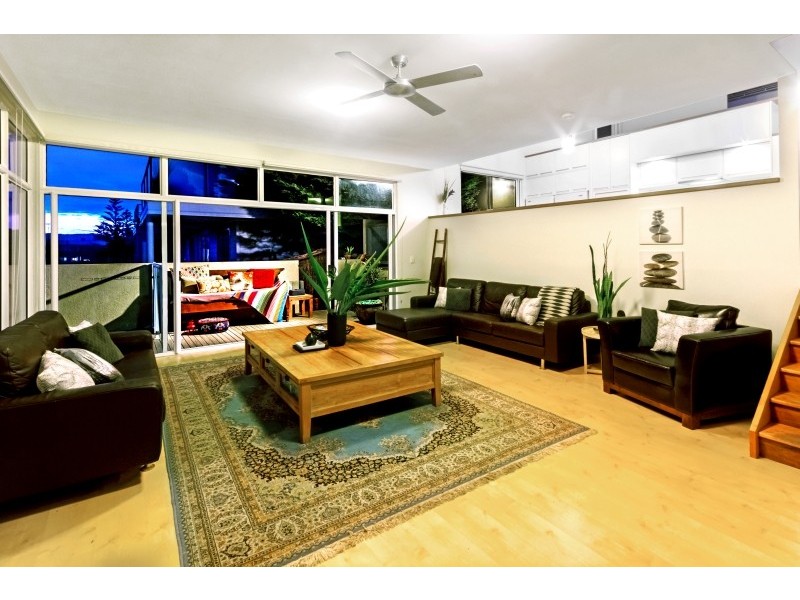 18 Bulbararing Road, North Avoca NSW 2260