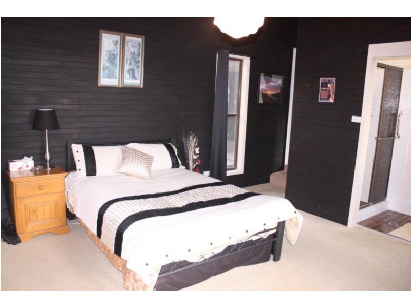 15 Judith Ann Drive, Berkeley Vale NSW 2261