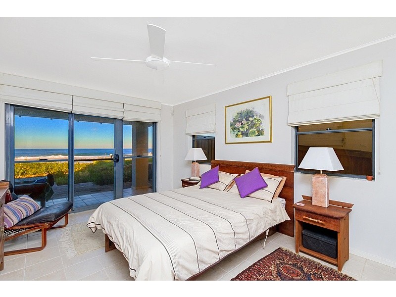 14 North Avoca Parade, North Avoca NSW 2260