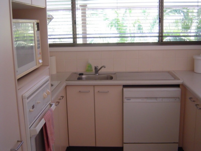 1/10 Avoca Dr, Avoca Beach NSW 2251