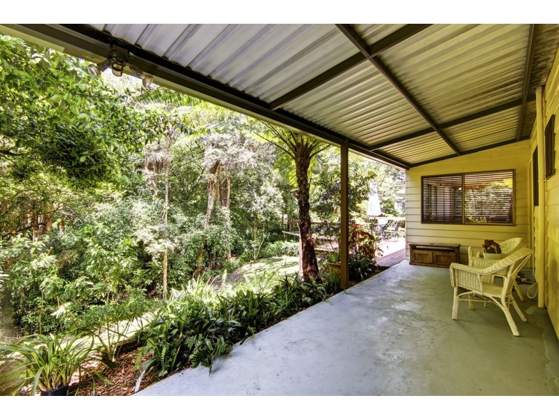 9 Palmgrove Place, North Avoca NSW 2260