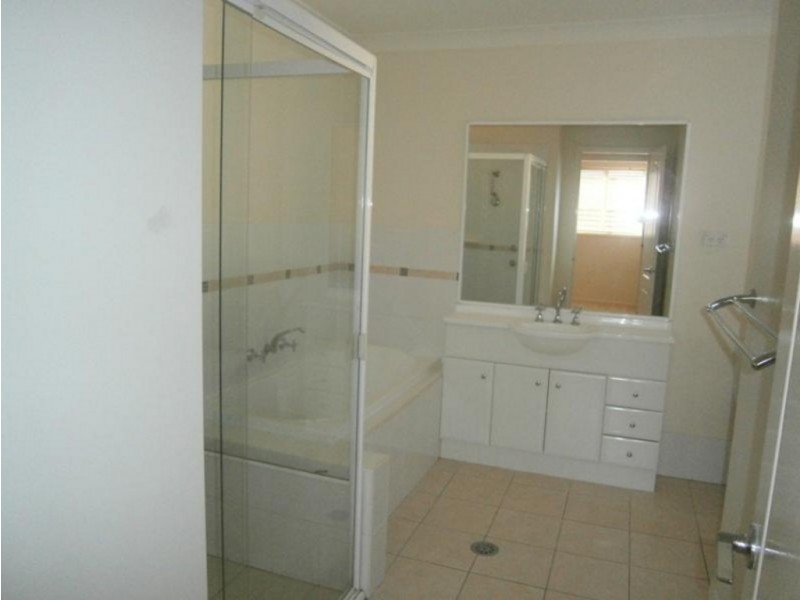 3 Worrell Circuit, Wyoming NSW 2250