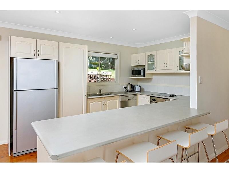 274 Avoca Drive, Avoca Beach NSW 2251