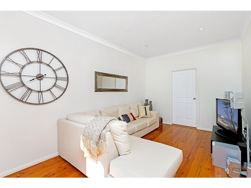 274 Avoca Drive, Avoca Beach NSW 2251