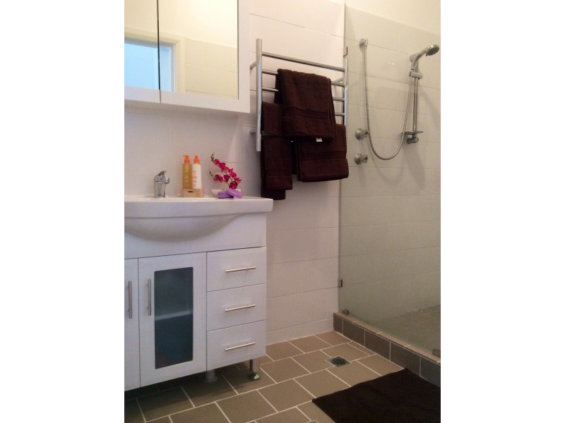 2/34 Auld Street, Terrigal NSW 2260