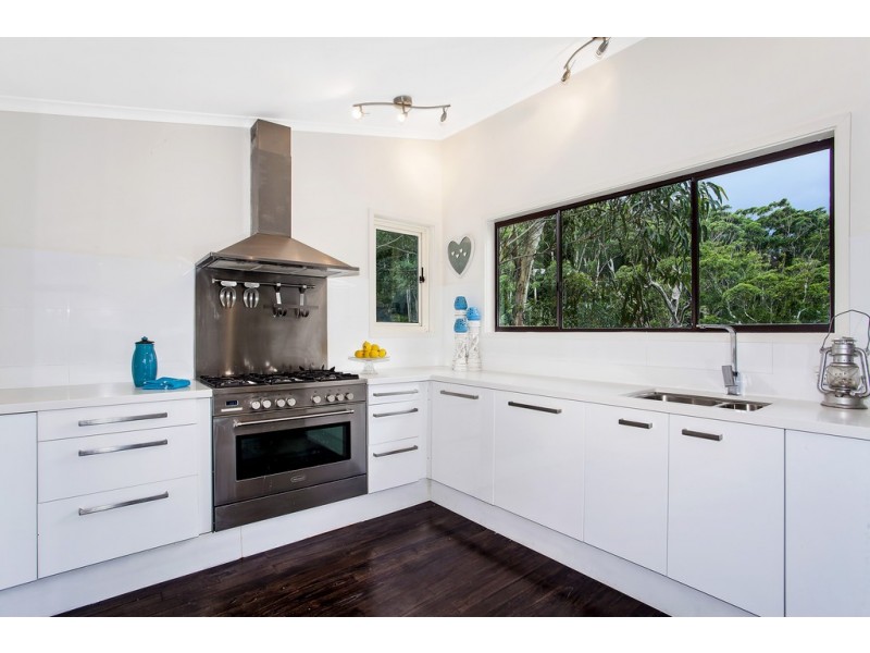 57 Surf Rider Avenue, North Avoca NSW 2260