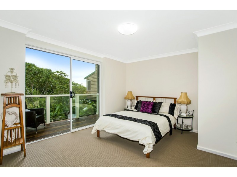 57 Surf Rider Avenue, North Avoca NSW 2260