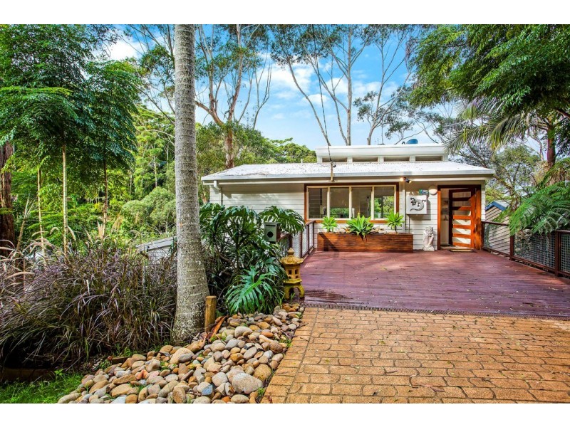 57 Surf Rider Avenue, North Avoca NSW 2260