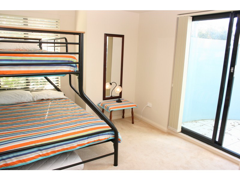 2/30-32 Barnhill Road, Terrigal NSW 2260