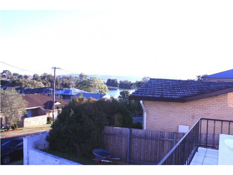 4 Park Crescent, Green Point NSW 2251
