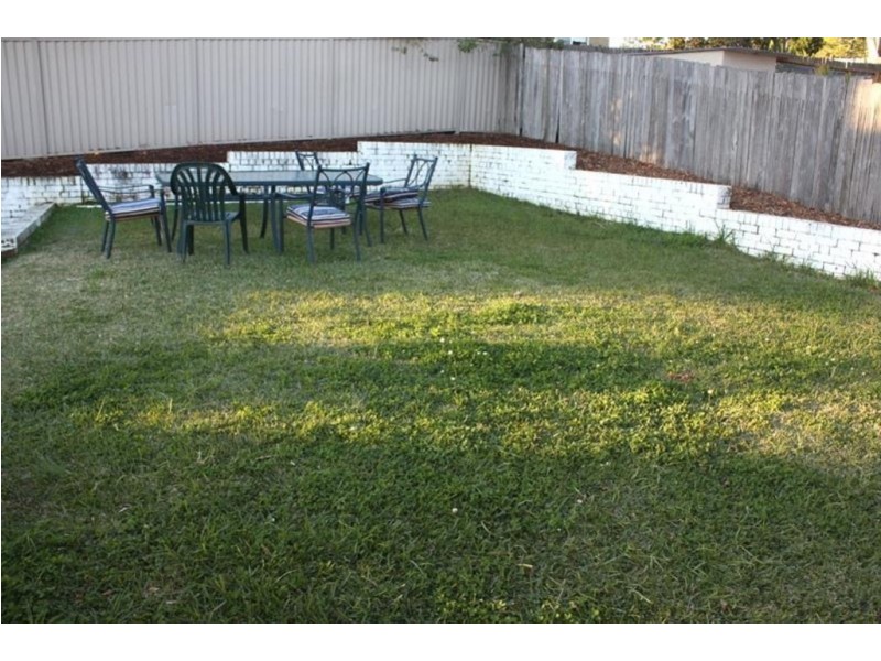 4 Park Crescent, Green Point NSW 2251