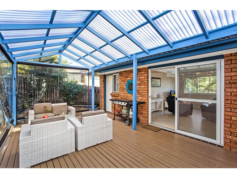 86 The Round Dr, Avoca Beach NSW 2251