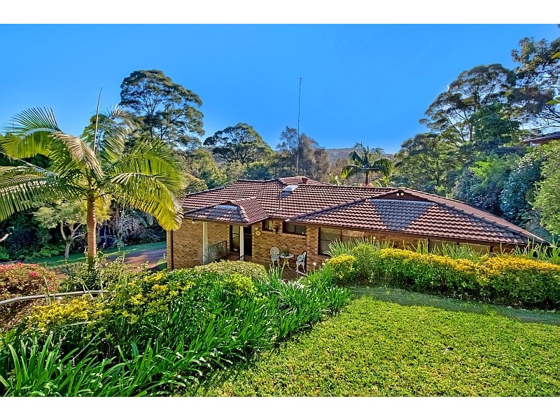 51 Hillside Road (also via 280 Avoca Drive), Avoca Beach NSW 2251