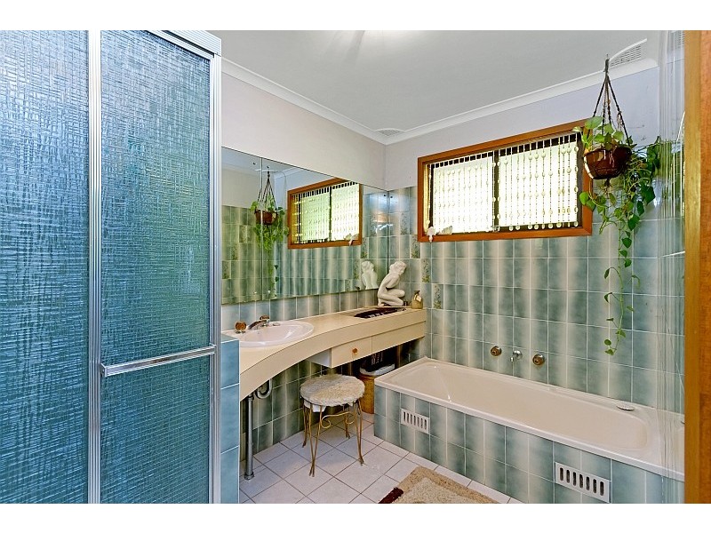 51 Hillside Road (also via 280 Avoca Drive), Avoca Beach NSW 2251