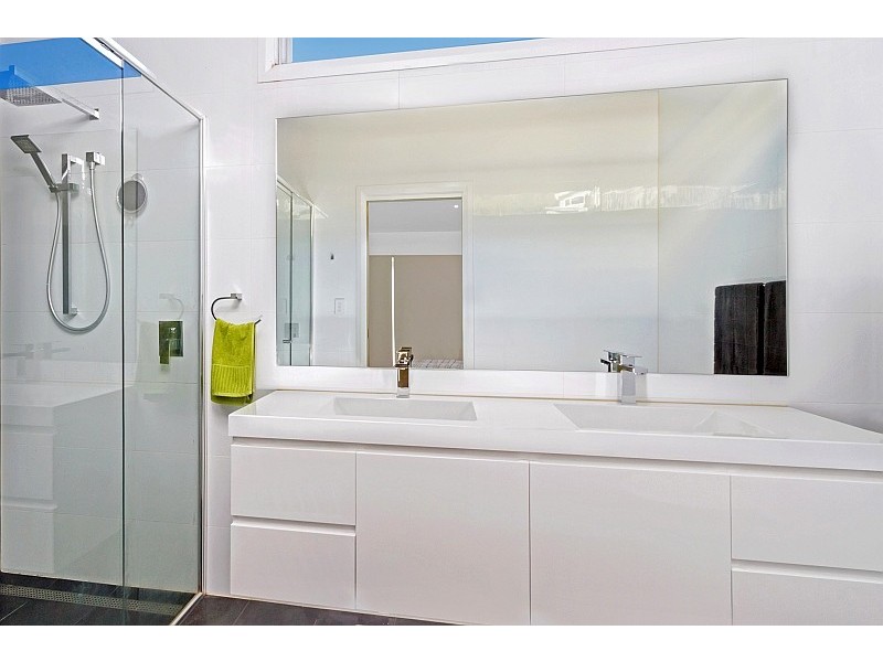 31 Karani Avenue, Avoca Beach NSW 2251