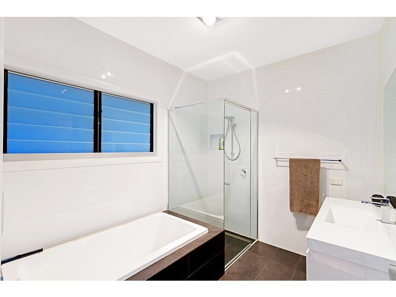 31 Karani Avenue, Avoca Beach NSW 2251