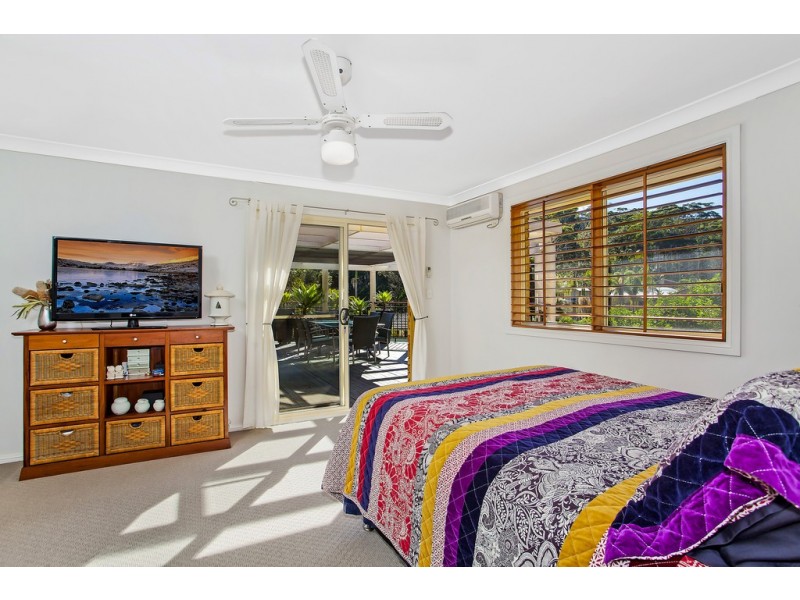 12 Mary Elizabeth Crescent, North Avoca NSW 2260