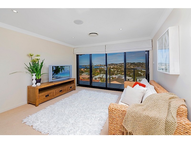 30 Dover Road, Wamberal NSW 2260