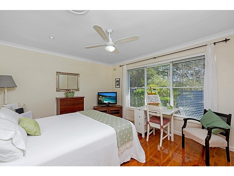 32 Cape Three Points Road, Avoca Beach NSW 2251