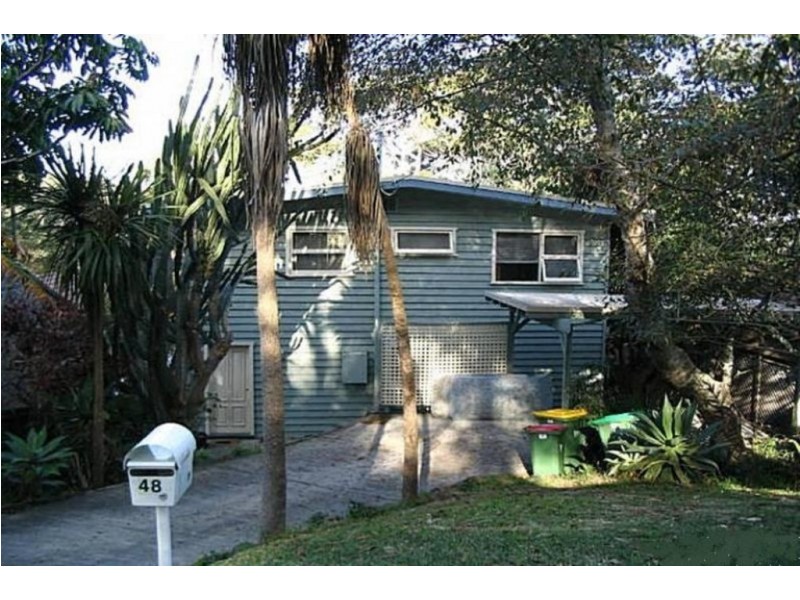 48 Lake Shore Drive, North Avoca NSW 2260