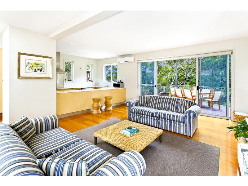 79a Tramway Rd, North Avoca NSW 2260