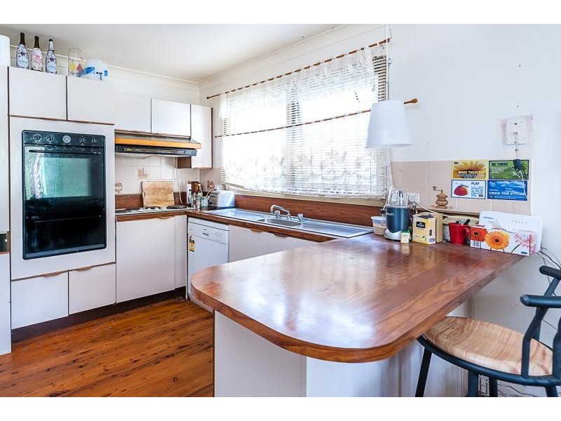 12 Bellevue Crescent, North Avoca NSW 2260