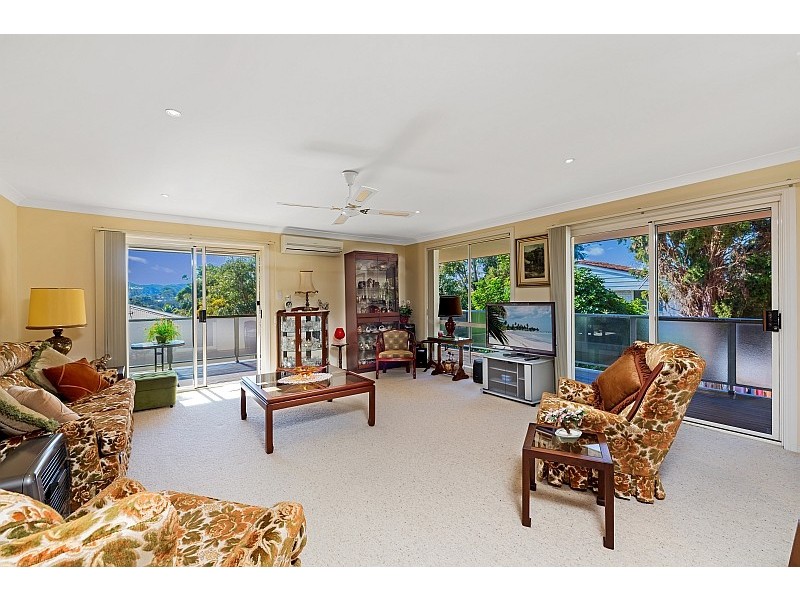 2/54 Willoughby Rd, Terrigal NSW 2260