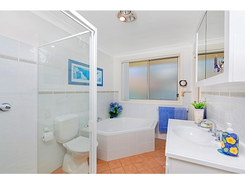 2/54 Willoughby Rd, Terrigal NSW 2260