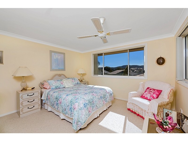 2/54 Willoughby Rd, Terrigal NSW 2260