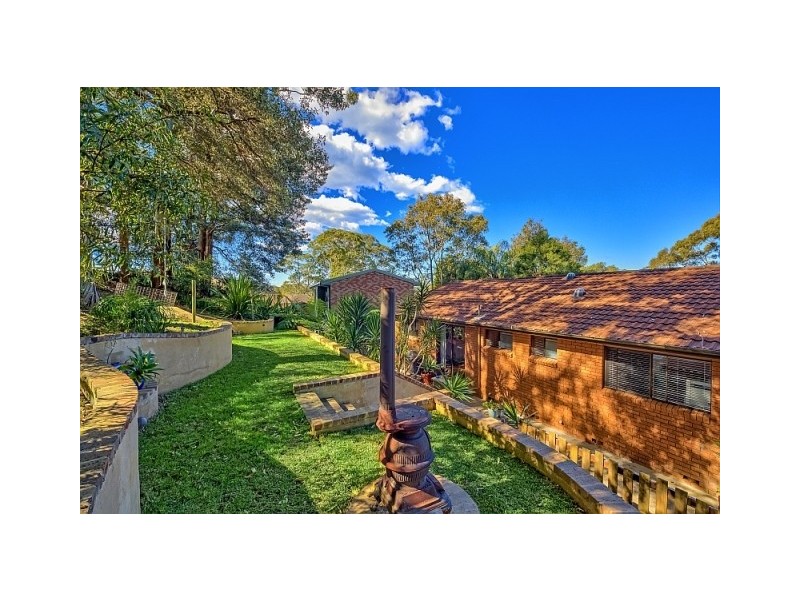 8 Walder Crescent, Avoca Beach NSW 2251