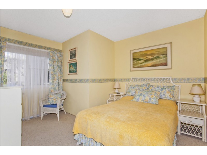 2/15 Barnhill Road, Terrigal NSW 2260