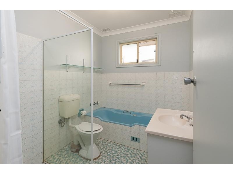 1/3 Karla Avenue, Terrigal NSW 2260