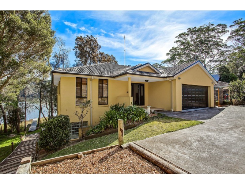 69A The Round Drive, Avoca Beach NSW 2251