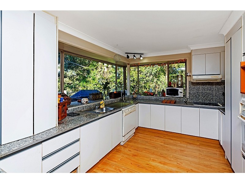 71 Meadow Road, Springfield NSW 2250