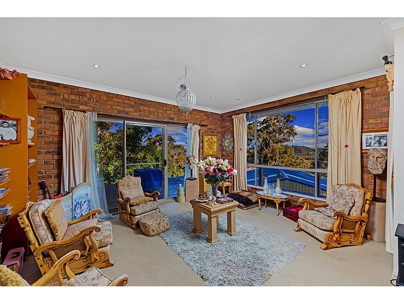 71 Meadow Road, Springfield NSW 2250