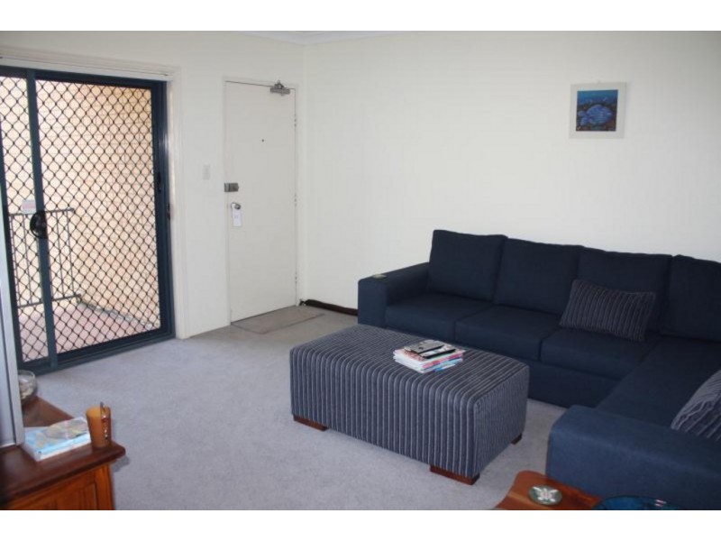 15/29 Central Coast Highway, West Gosford NSW 2250