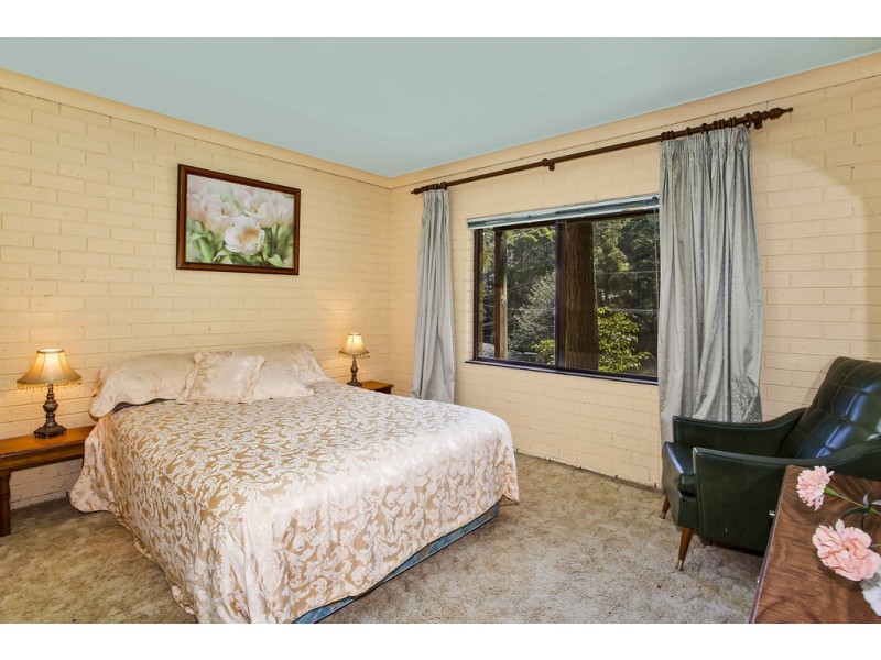 38 Surf Rider Avenue, North Avoca NSW 2260