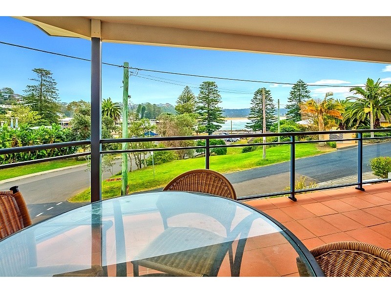 1/1 Cliff Avenue, Avoca Beach NSW 2251