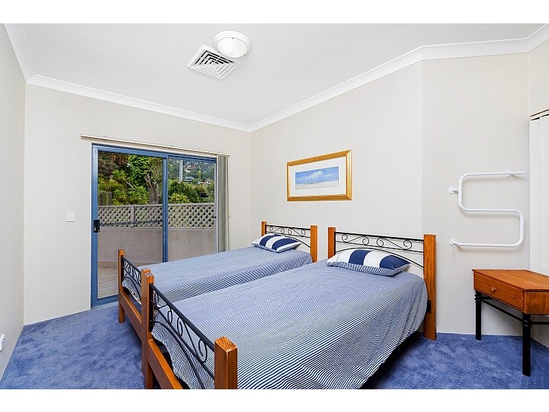 1/1 Cliff Avenue, Avoca Beach NSW 2251