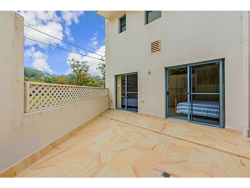 1/1 Cliff Avenue, Avoca Beach NSW 2251