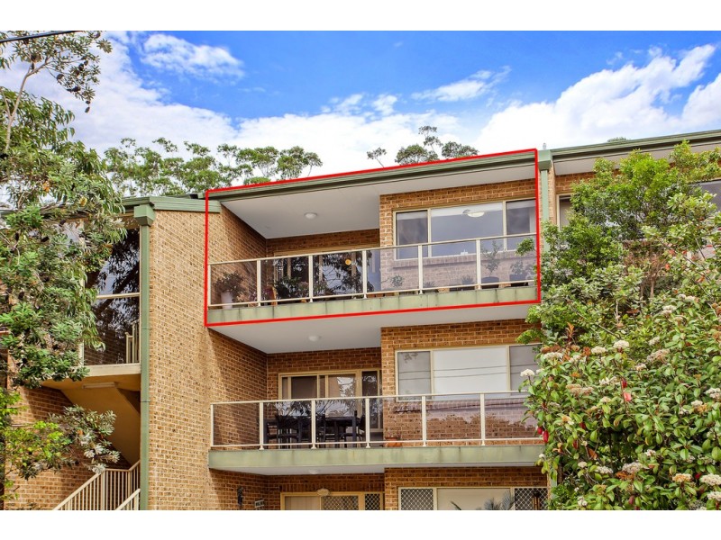 27/117 John Whiteway Drive, Gosford NSW 2250
