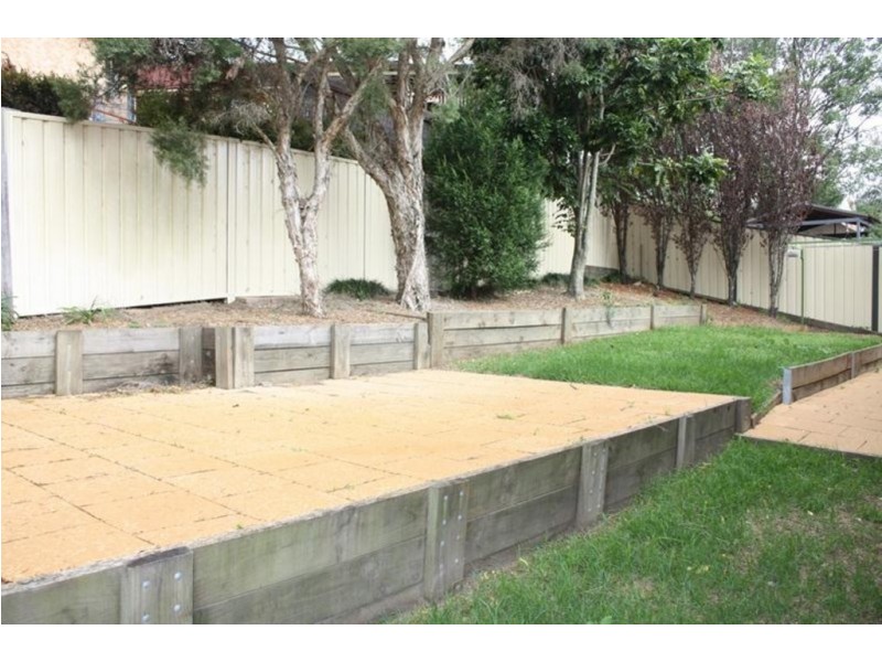 13 Pineridge Close, Lisarow NSW 2250