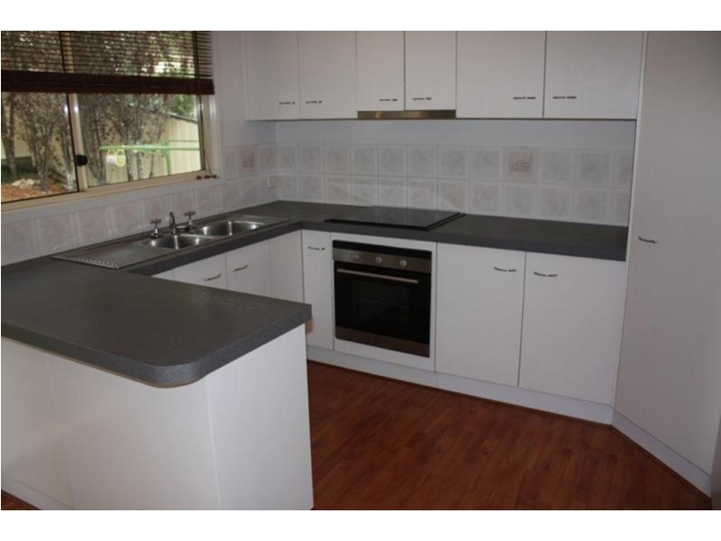 13 Pineridge Close, Lisarow NSW 2250