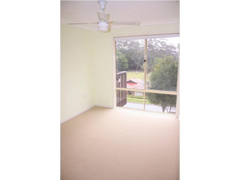 13 Pineridge Close, Lisarow NSW 2250