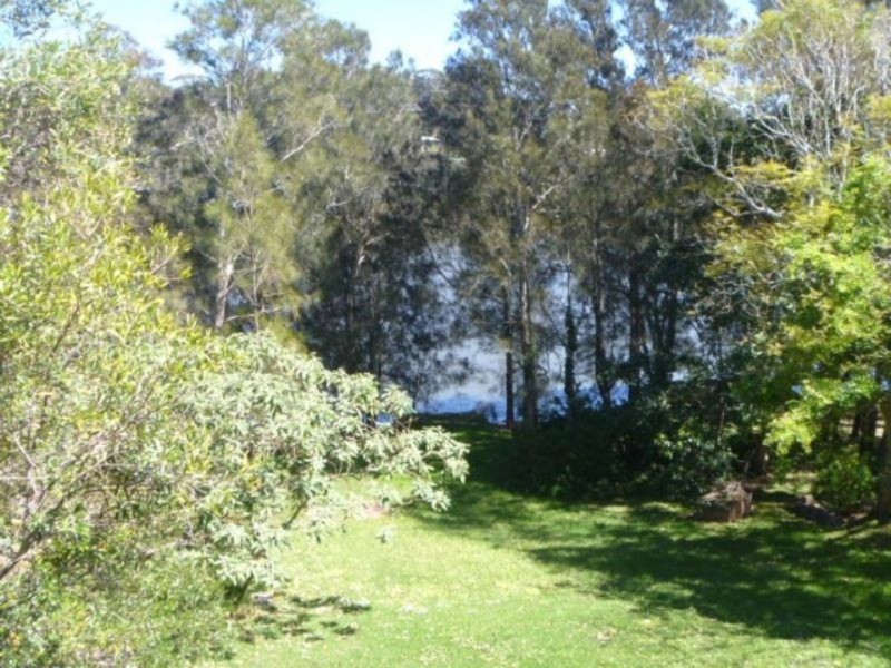 11 Cape Three Points Road, Avoca Beach NSW 2251