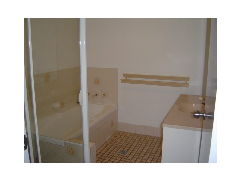 2/26 Avoca Drive, Avoca Beach NSW 2251